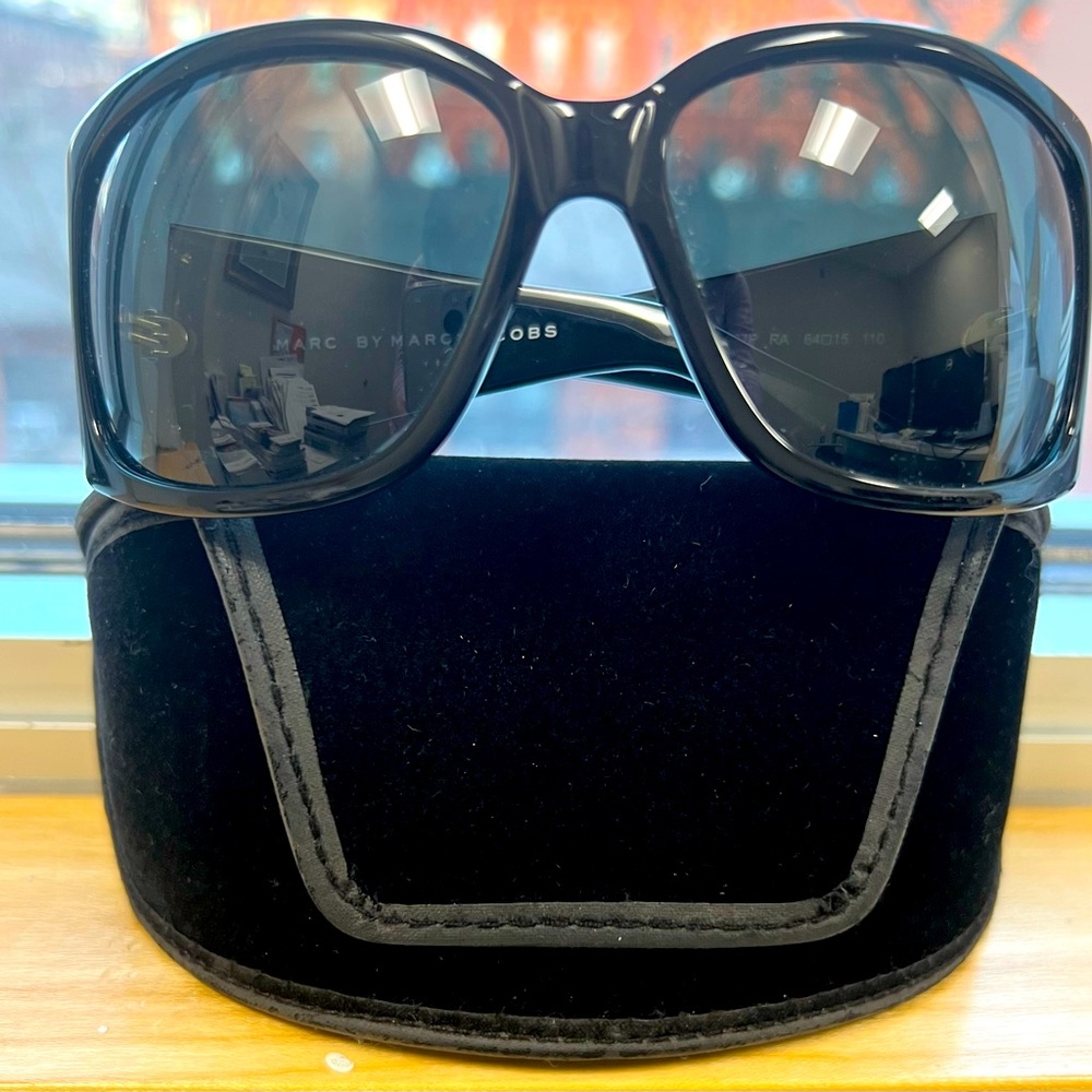 Marc Jacobs sunglasses
